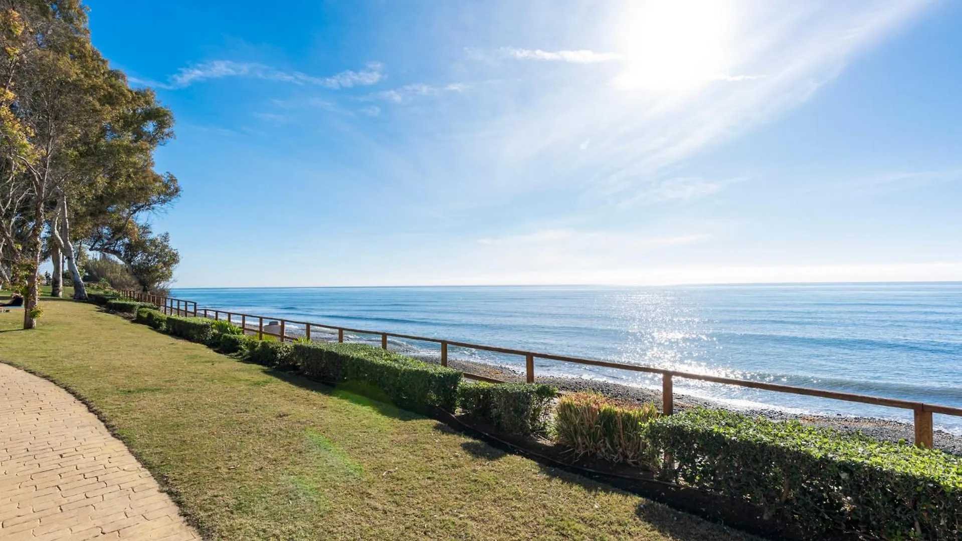 Penthouse Bahia De La Plata Daire Estepona