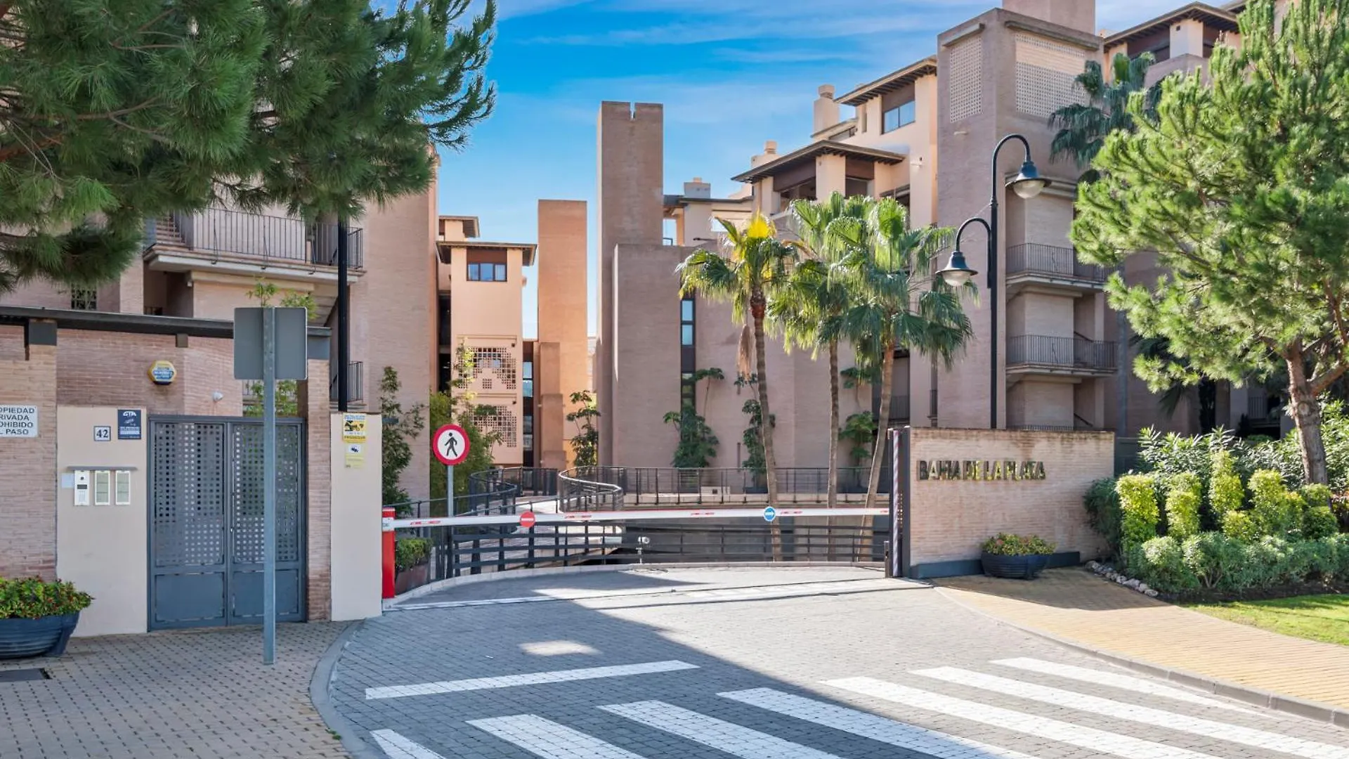 Penthouse Bahia De La Plata Daire Estepona